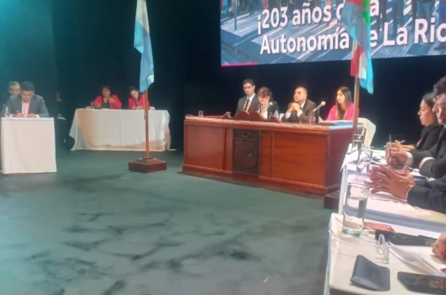 LA INTENDENTA INES BRIZUELA Y DORIA: “Vamos a seguir luchando para que nuestra autonomía sea real”