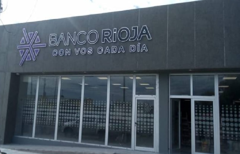 CHEPES: Sin atención en el Banco Rioja por un principio de incendio 
