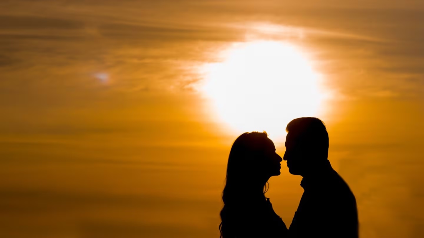 NO ES CONVIVIR LA CLAVE PARA TENER UN MATRIMONIO FELIZ