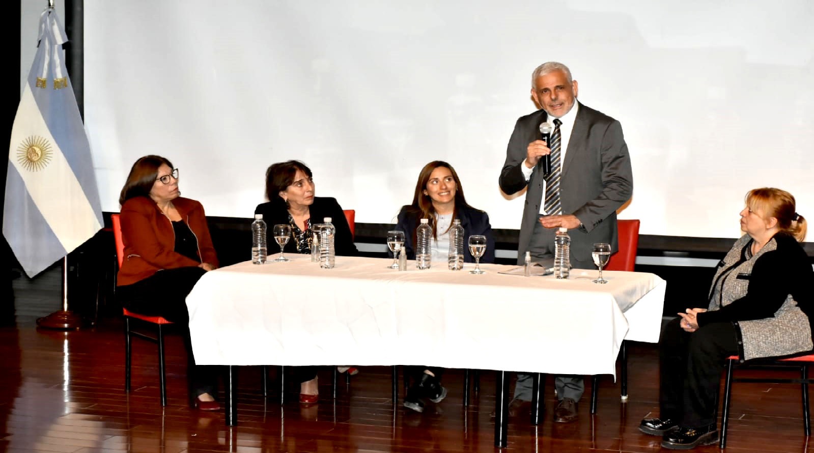LA ESCUELA DE CAPACITACIÓN JUDICIAL ABRIÓ SU CICLO DE CAPACITACIONES EN AIMOGASTA