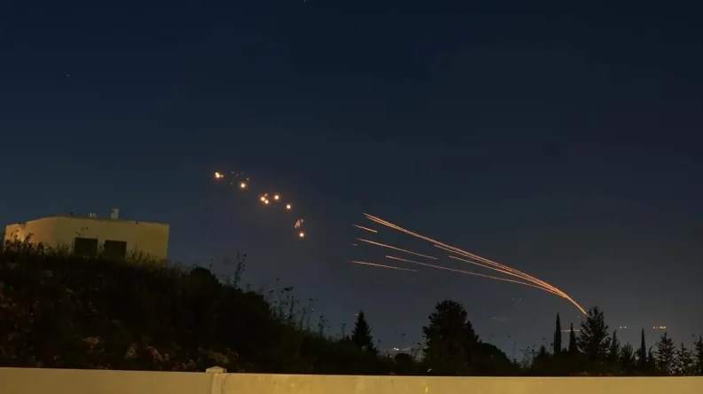 Israel en máxima alerta por el ataque lanzado desde Irán con docenas de drones
