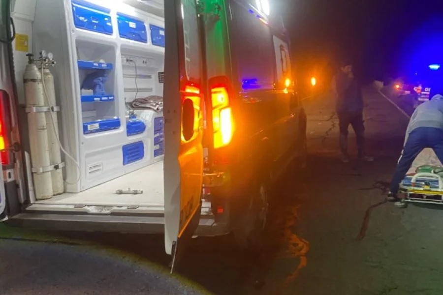 CHEPES: Gendarmería Nacional rescató a una mujer mayor de edad, quien presentaba intenciones de arrojarse desde el puente
