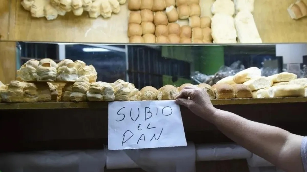 EL PAN SUFRIRA UN INCREMENTO DE UN 20% Y UN 25%