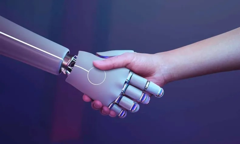REFLEXION: La tecnología avanza, la humanidad no