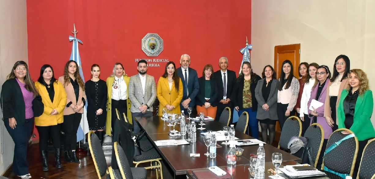 TRABAJAN EN MODIFICAR PROTOCOLO N°6 DE ACTUACIÓN PARA JUECES/ZAS DE VIOLENCIA DE GÉNERO Y PERSONAL DE SEGURIDAD