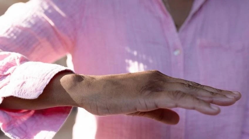 NO ES PARKINSON, ES TEMBLOR ESENCIAL: COMO PODEMOS AFRONTAR 