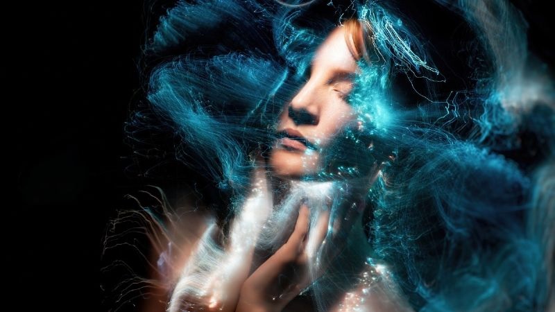 De qué color es tu aura, según tu fecha de nacimiento