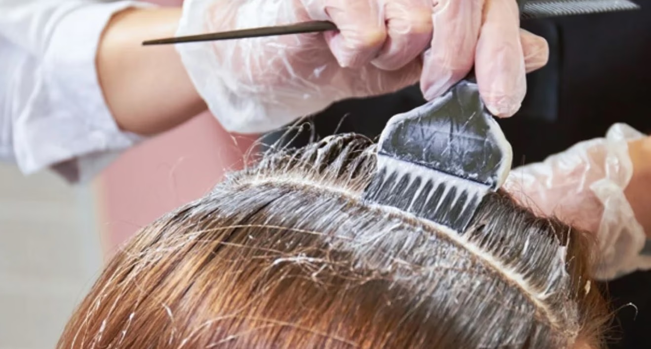 ANMAT prohibió la venta de varias tinturas que podrían perjudicar el pelo