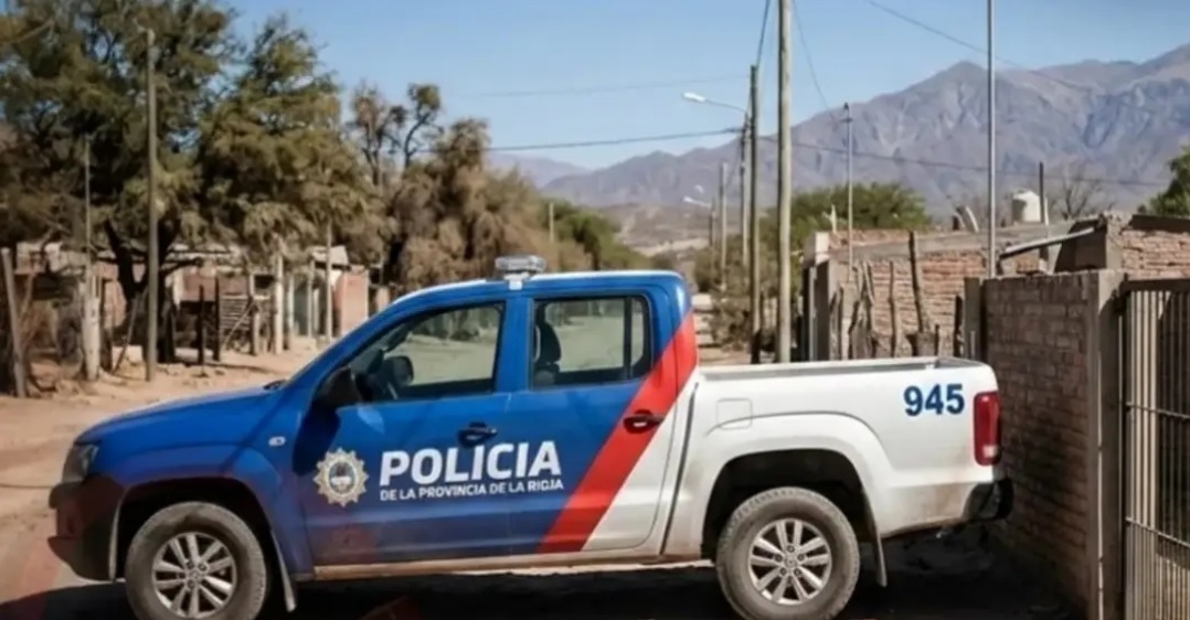 PERSONAL POLICIAL ASISTIERON A DOS JOVENES POR CUADROS DE CRISIS PSIQUIATRICA Y CONVULSIONES EN NONOGASTA Y CHILECITO