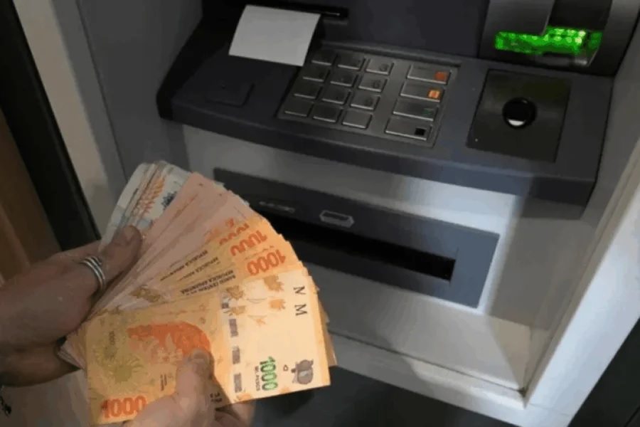 Contin&uacute;a el pago de la quincenita de marzo