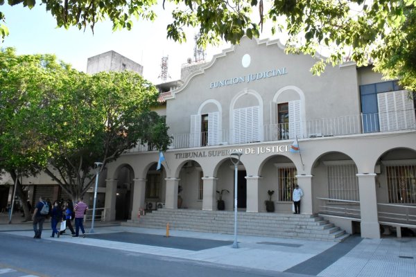 EL TSJ DETECT&Oacute; EL USO DE UNA C&Eacute;DULA FALSA QUE INTIMABA PAGOS EN UNA CAUSA JUDICIAL Y QUE PODR&Iacute;A INVOLUCRAR A LETRADOS PARTICULARES